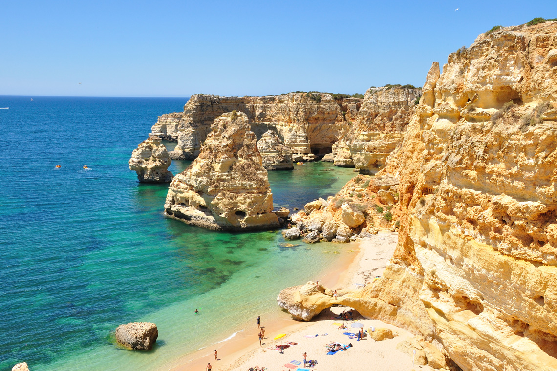 Praia da Marinha / Marinha Beach