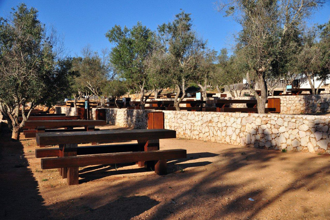 Sítio das Fontes / Sítio das Fontes (Estômbar Springs)