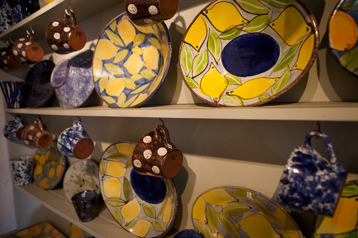 Olaria de Porches – Olaria Pequena / Porches Pottery – The Little Pottery